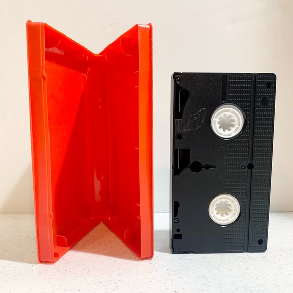 Wiggles, The: Wiggly Wiggly Christmas (VHS, 2000) - Picture 4 of 4